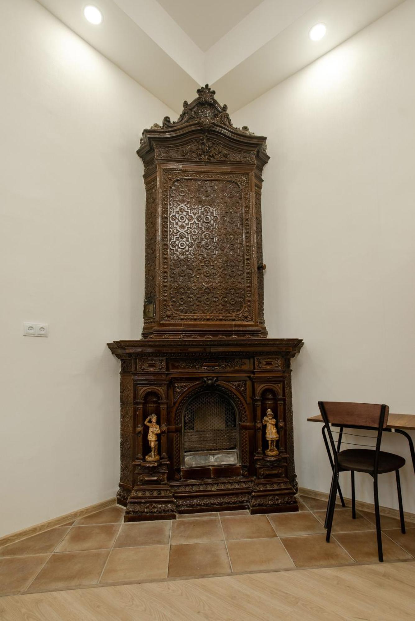 Mardzhanov Apartments, Block 108 Tbilisi Bilik gambar